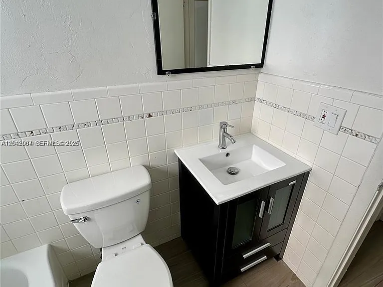 1821 N 17th Ct #26 — Photo 14