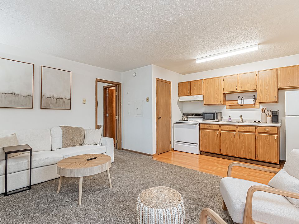 1st image of 2222 12th Ave S #11295875