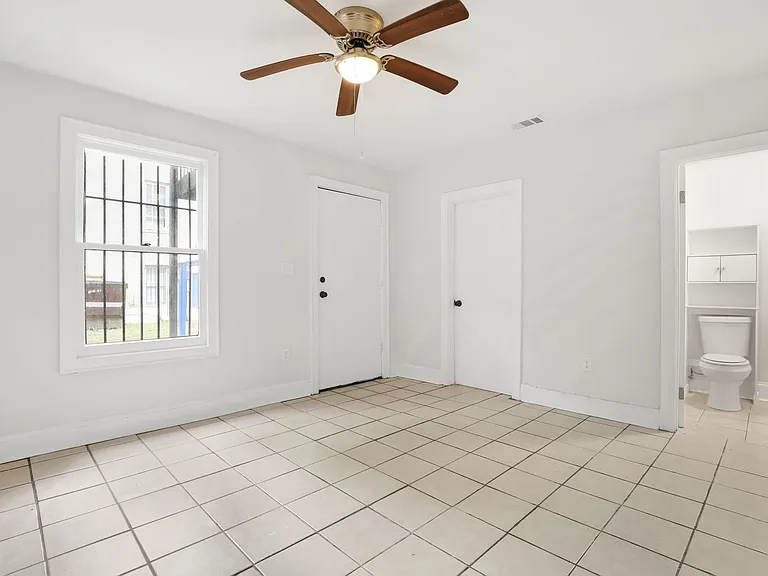 703 Barnard St #A — Photo 24
