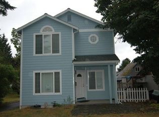 3242 S 198th St, Seattle, WA 98188