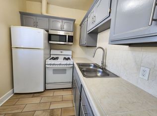 824 Maine, Long Beach, CA 90813