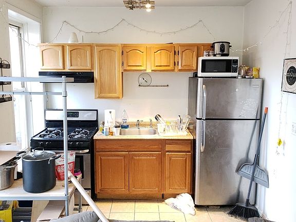5th image of 16A Vernon Ave Floor 3