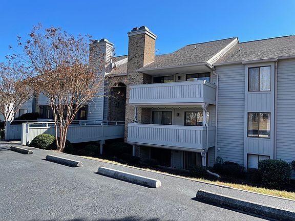 2nd image of 2515 Gatehouse Ln