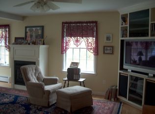 30 Pine Ridge Rd, Saco, ME 04072