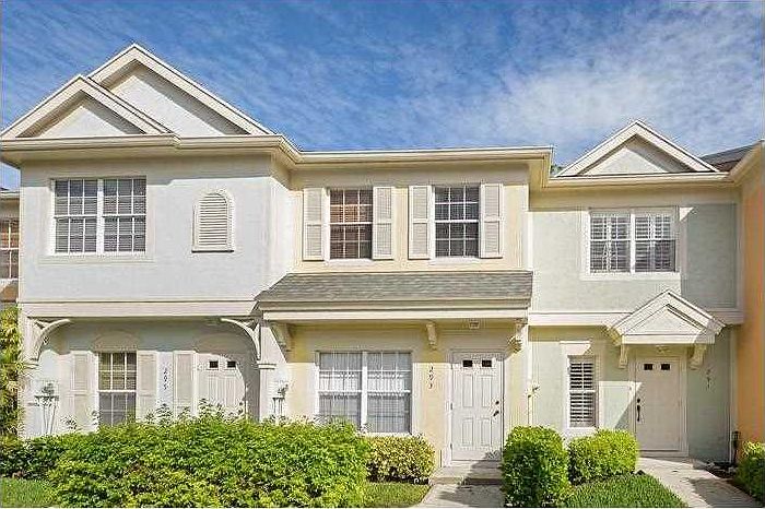 1st image of 293 Duval Ct