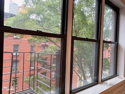 Rented by Brown Harris Stevens | media 6