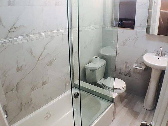 4th image of 3920 29th St #2