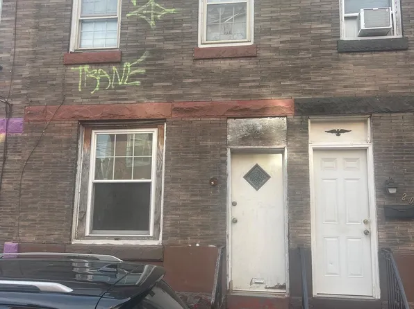 2070 E Lippincott St, Philadelphia, PA 19134