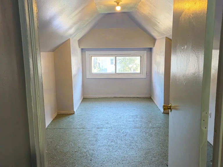 8455 S Peoria St — Photo 11