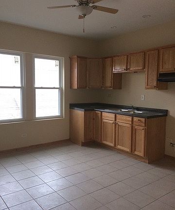 2nd image of 8637 S Saginaw Ave APT 1R