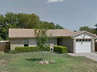 5741 Marlene Dr, Haltom City, TX 76148
