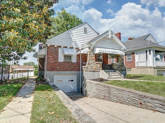 3rd image of 2323 Glenside Ave