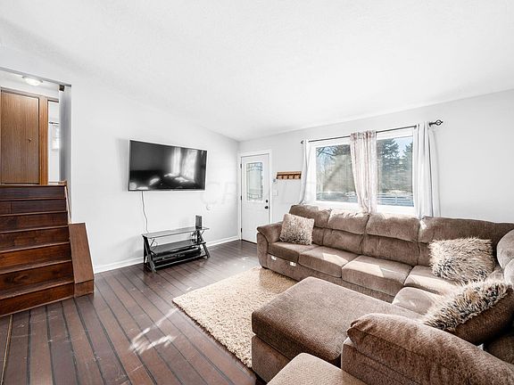 5th image of 3680 Woodcutter Ln