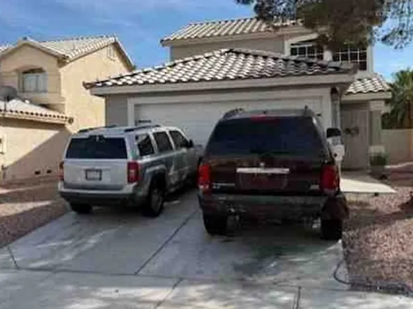 7521 Hickory Hills Dr, Las Vegas, NV 89130
