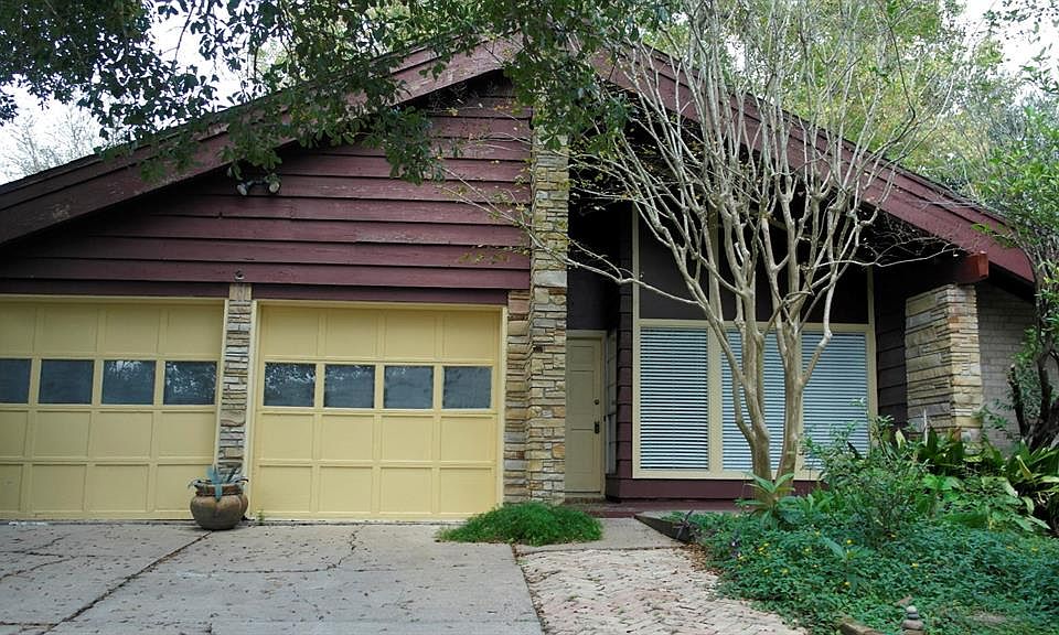 1st image of 2008 Savanna Ct S