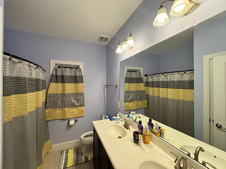Common Bathroom