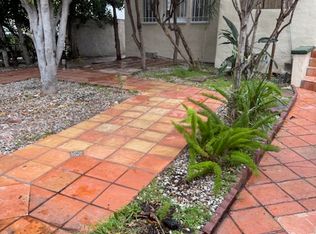 1450 S Shenandoah St, Los Angeles, CA 90035