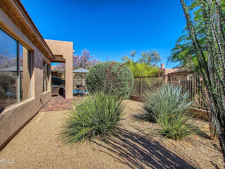 6951 E Hibiscus Way — Photo 54