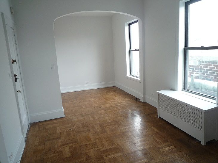 2nd image of 817 W End Ave #1