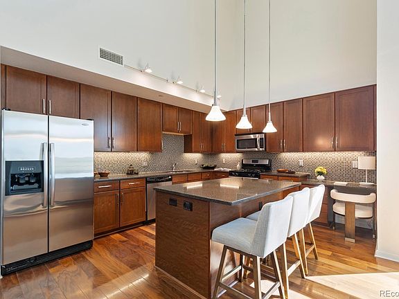 4th image of 8185 E Lowry Boulevard #309