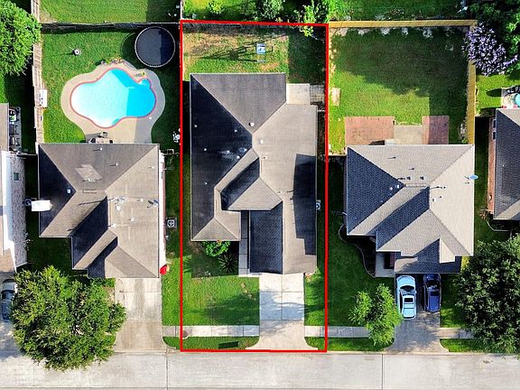 5th image of 10310 Mills Pass Dr