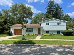 915 Patricia Ave, Ann Arbor, MI
