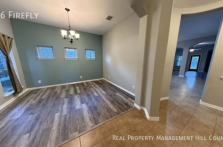 106 Firefly Ct — Photo 5