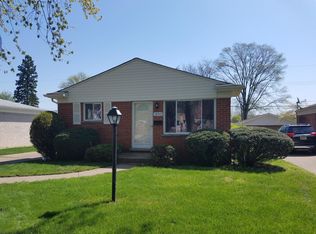 18972 Milburn St, Livonia, MI 48152