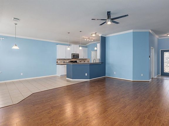 5th image of 6338 Richland Hills Dr