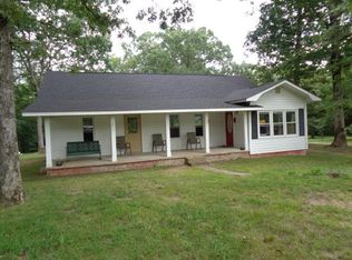 3021 Chisholm Rd, Iron City, TN 38463