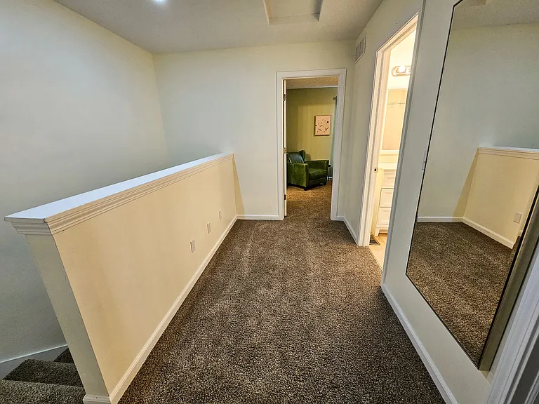 1426 N Kinser Pike — Photo 21