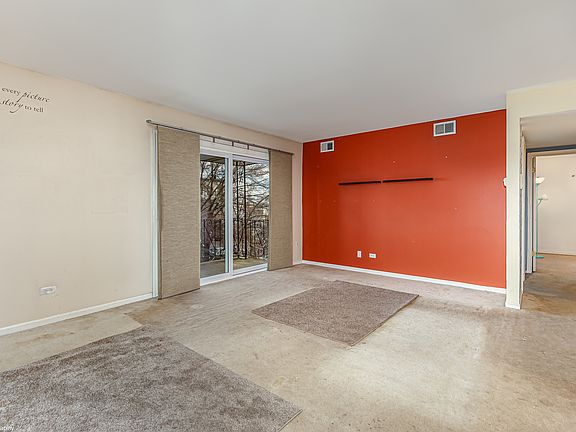 3rd image of 10831 S Keating Ave APT 3NW