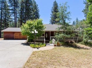 6201 Red Robin Rd, Placerville, CA 95667