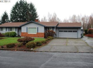 16381 Stoltz Rd, Oregon City, OR 97045