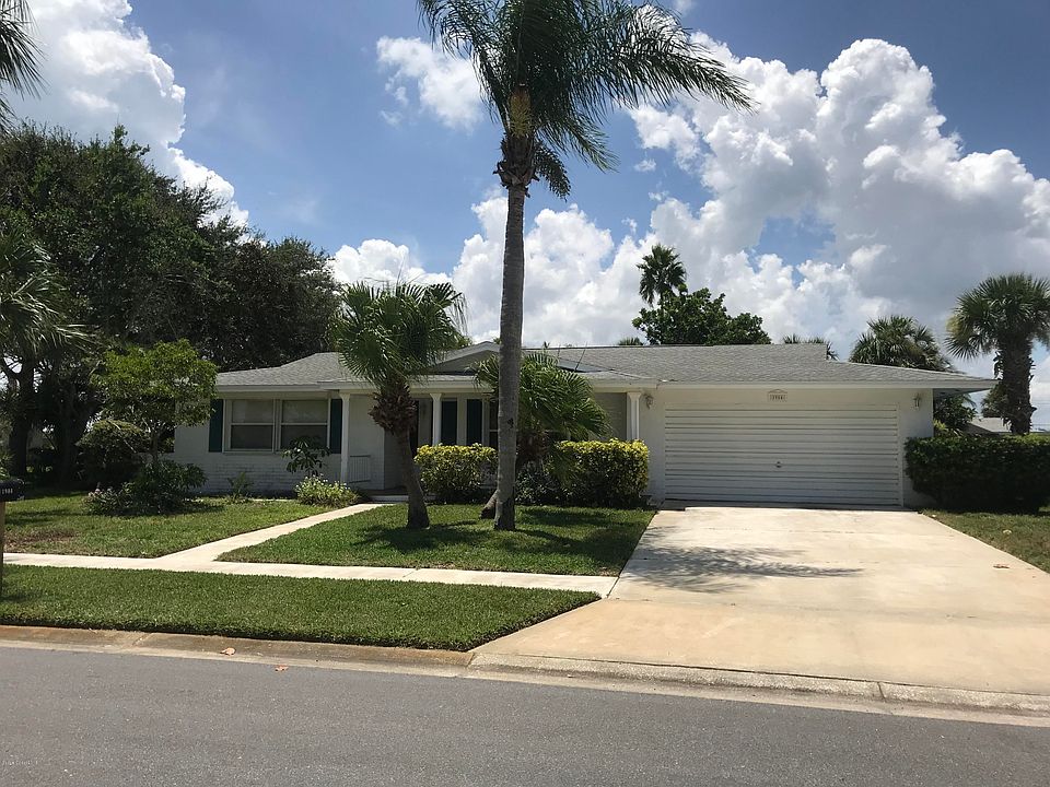 1st image of 1904 Rosewood Dr