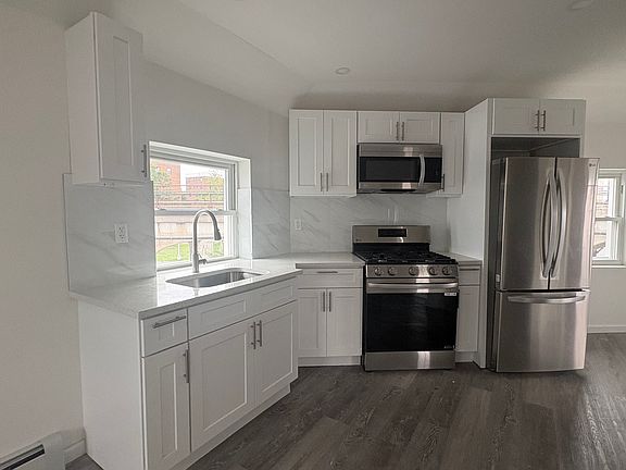 2nd image of 308 Beach 86th St Floor 3