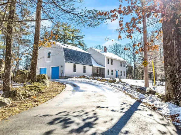 14 Hearthside Drive, Barrington, NH 03825