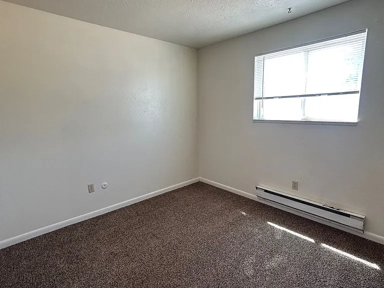 5105 Hawthorne — Photo 42
