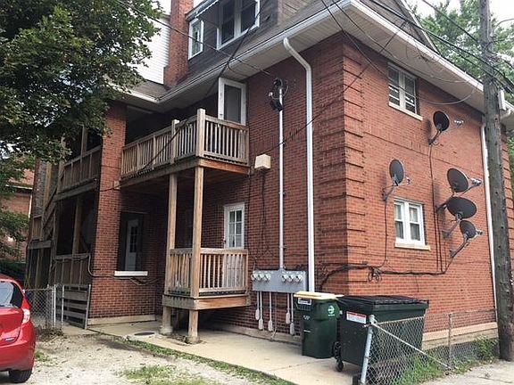 2nd image of 4158 W Belle Plaine Ave