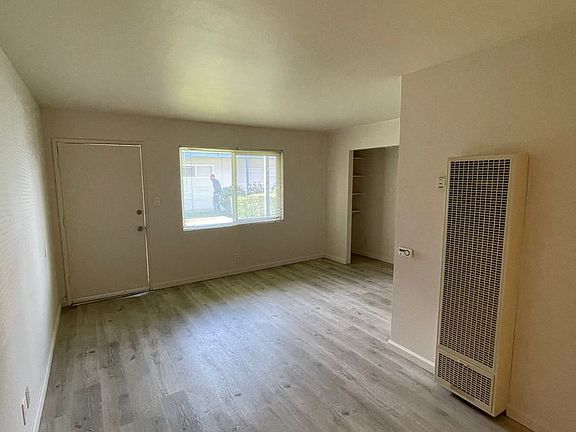 3rd image of 1419 S B St APT C