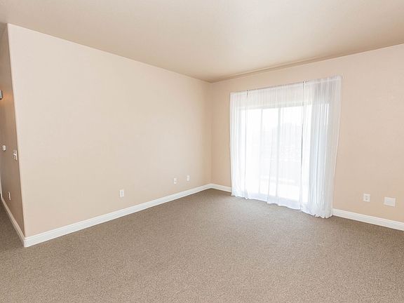 3rd image of 8250 N Grand Canyon Dr Unit 2010