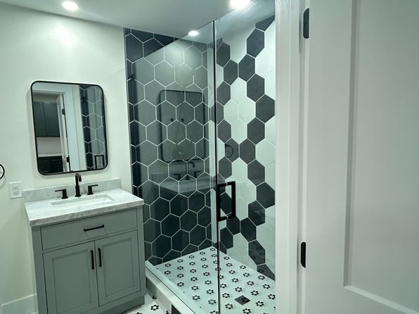 22 Glen Ave #7