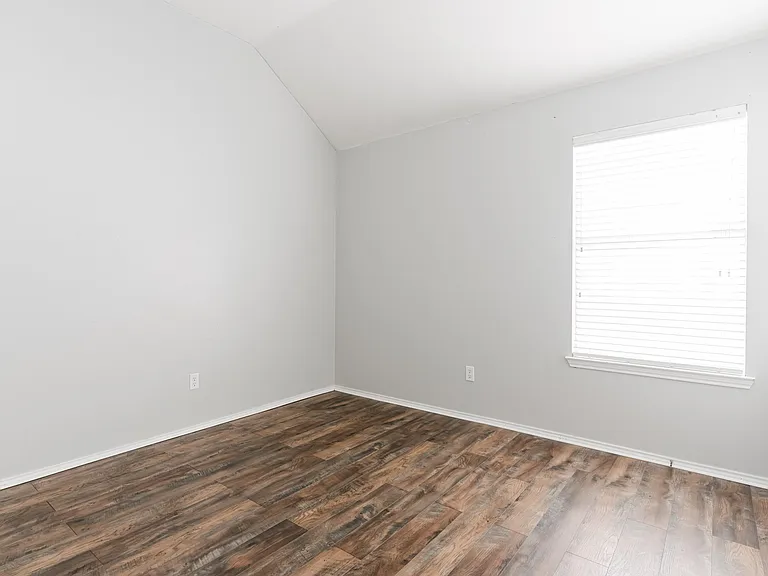 1514 Clear Creek Dr — Photo 21