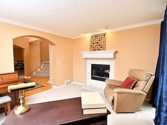 4th image of 17933 Princeton Cir