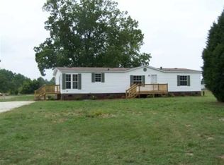 6981 White Oak River Rd, Maysville, NC 28555