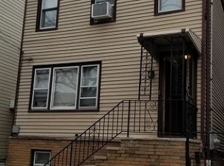 101 Kossuth St, Newark, NJ 07105