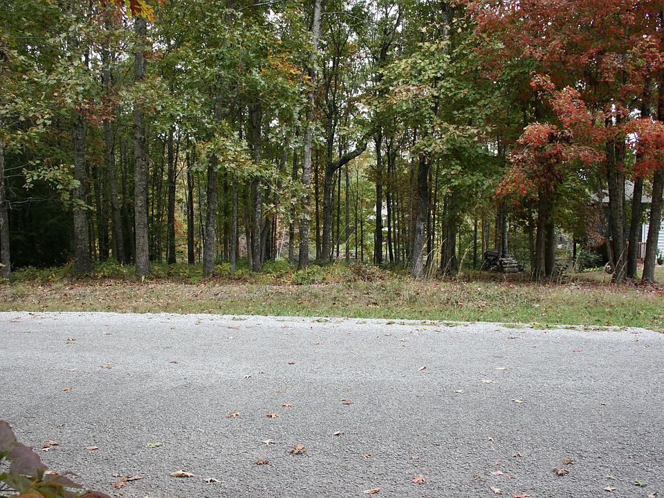 1st image of 22 Clinebrook Dr