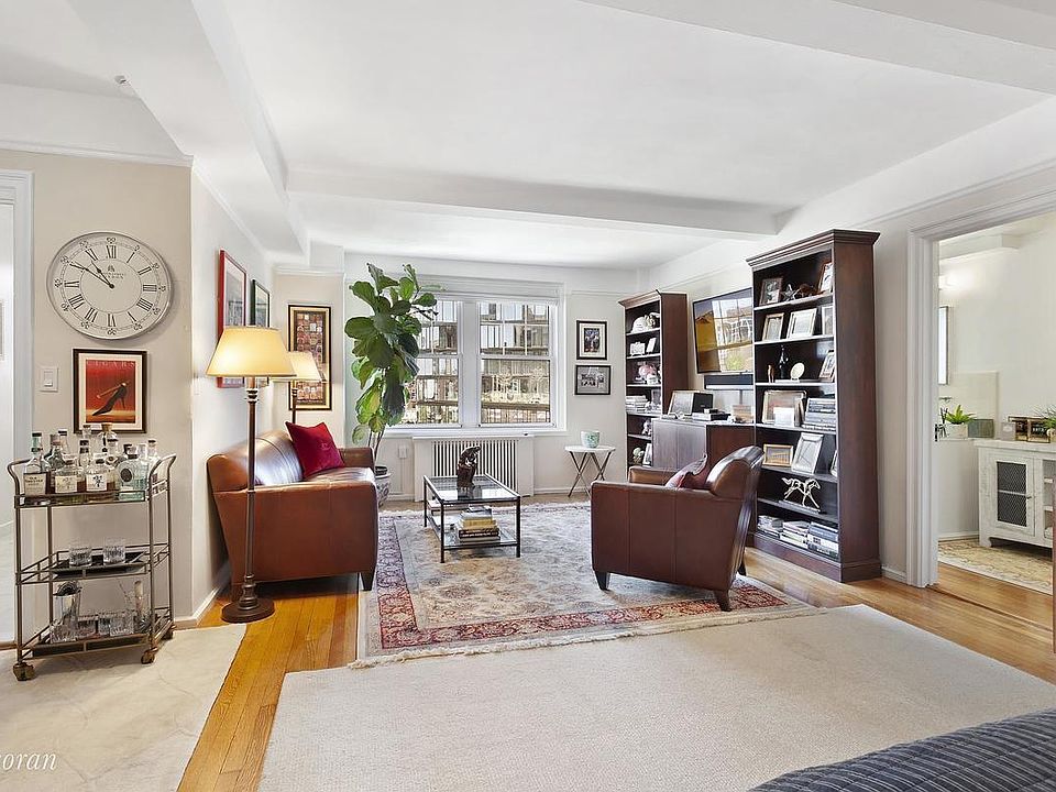 1st image of 2 Horatio St APT 10H