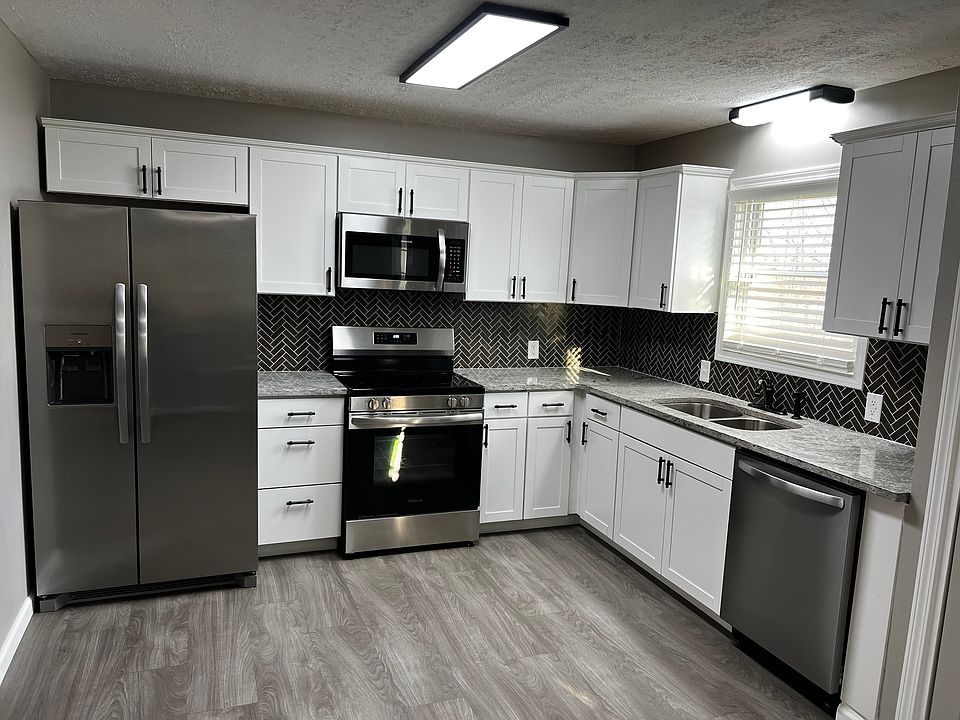 1st image of 63 Horn St