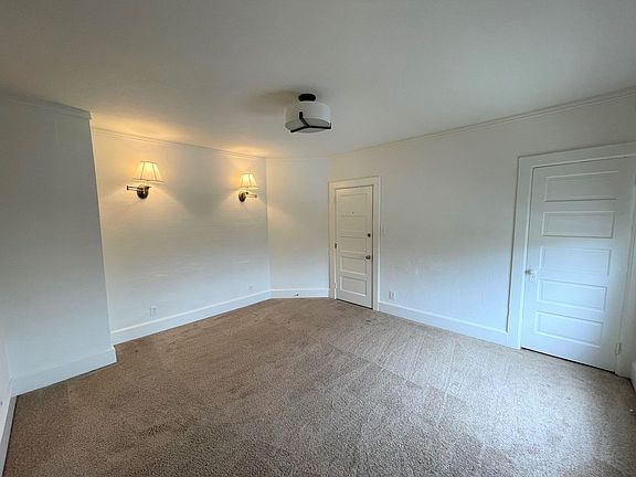 4th image of 267 W Park Row Ave APT C